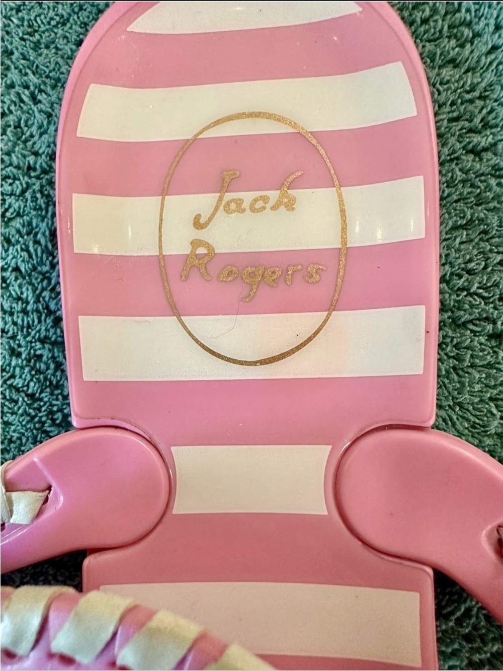 Jack Rogers Pink Stripe Jelly Thong Sandals Whipstitch Medallion Women’s Size 8 - Picture 2 of 4